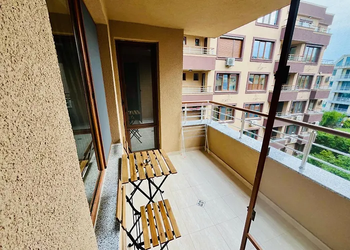 тутхон Πομόριε