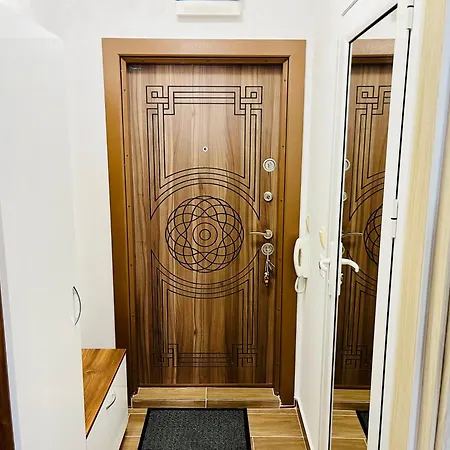 тутхон Апартаменты